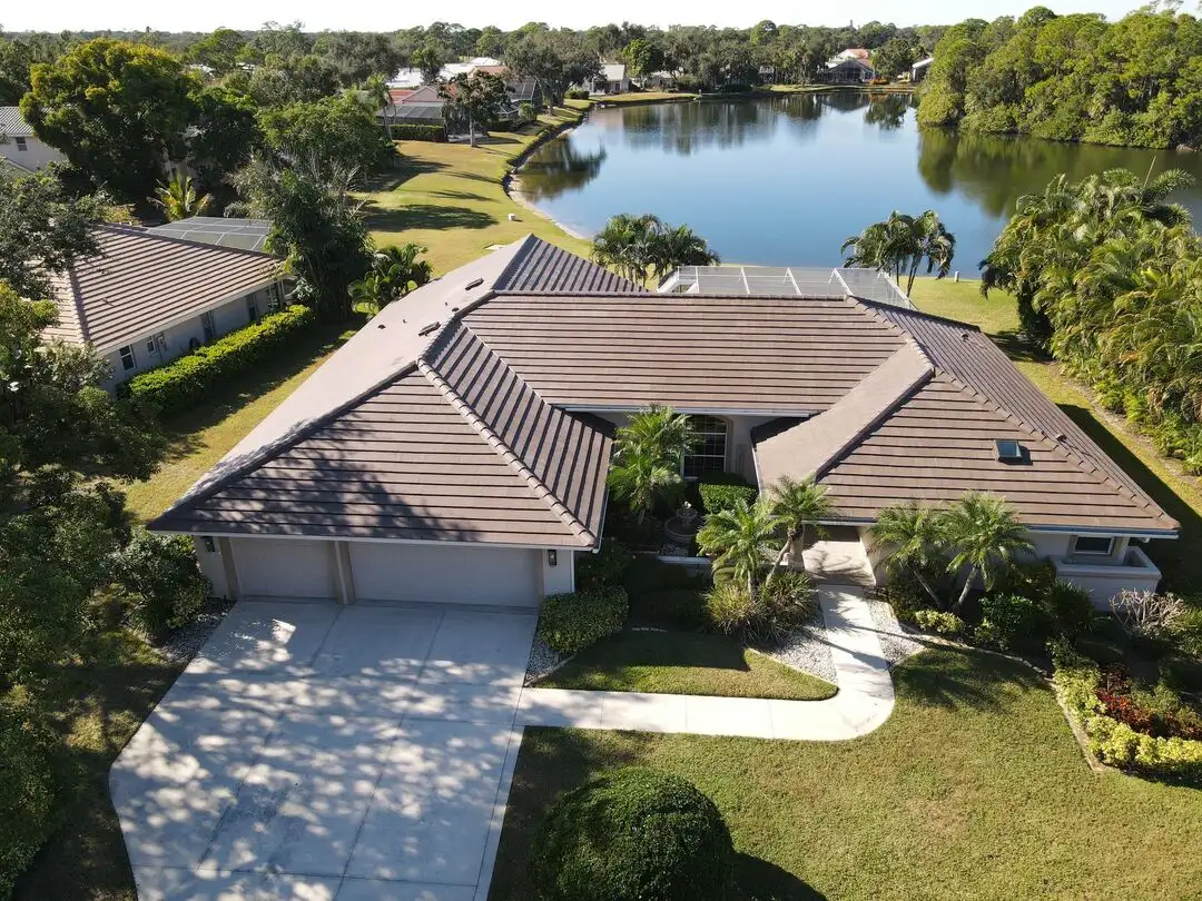 Links Court Sarasota FL Roof Replacement