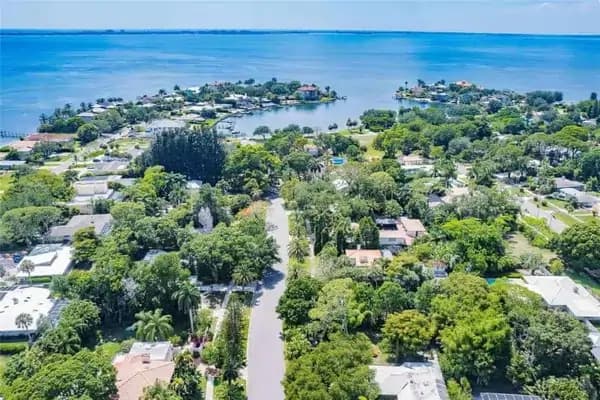 Sapphire Shores Sarasota