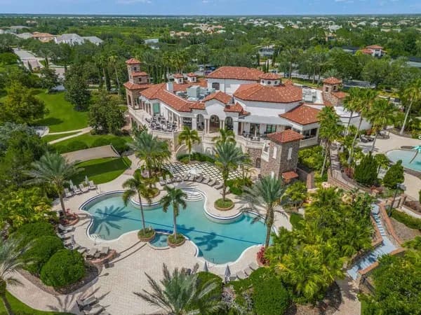 The Lake Club, Bradenton, Florida