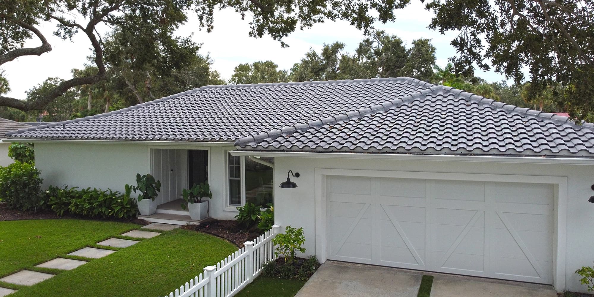 Commonwealth Lane Siesta Key Roof Replacement