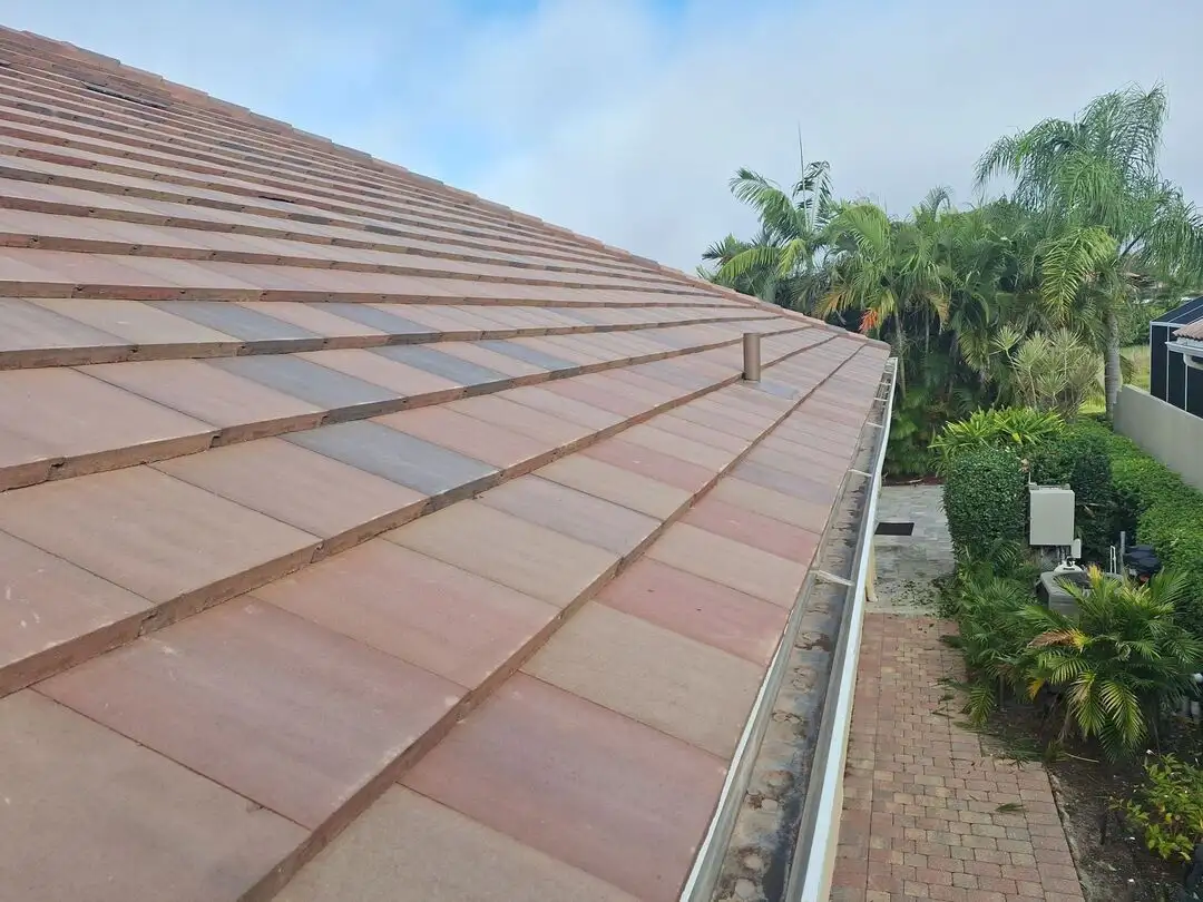 Benevento Dr Sarasota FL Roof Replacement