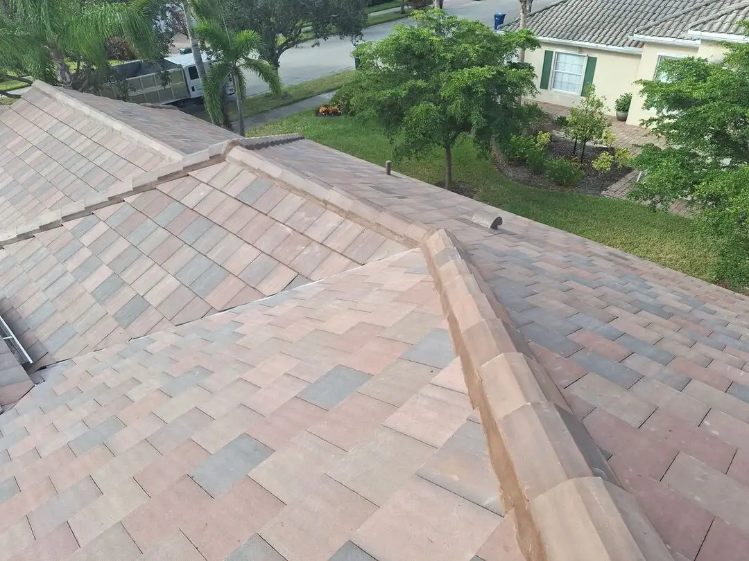 Benevento Dr Sarasota FL Roof Replacement